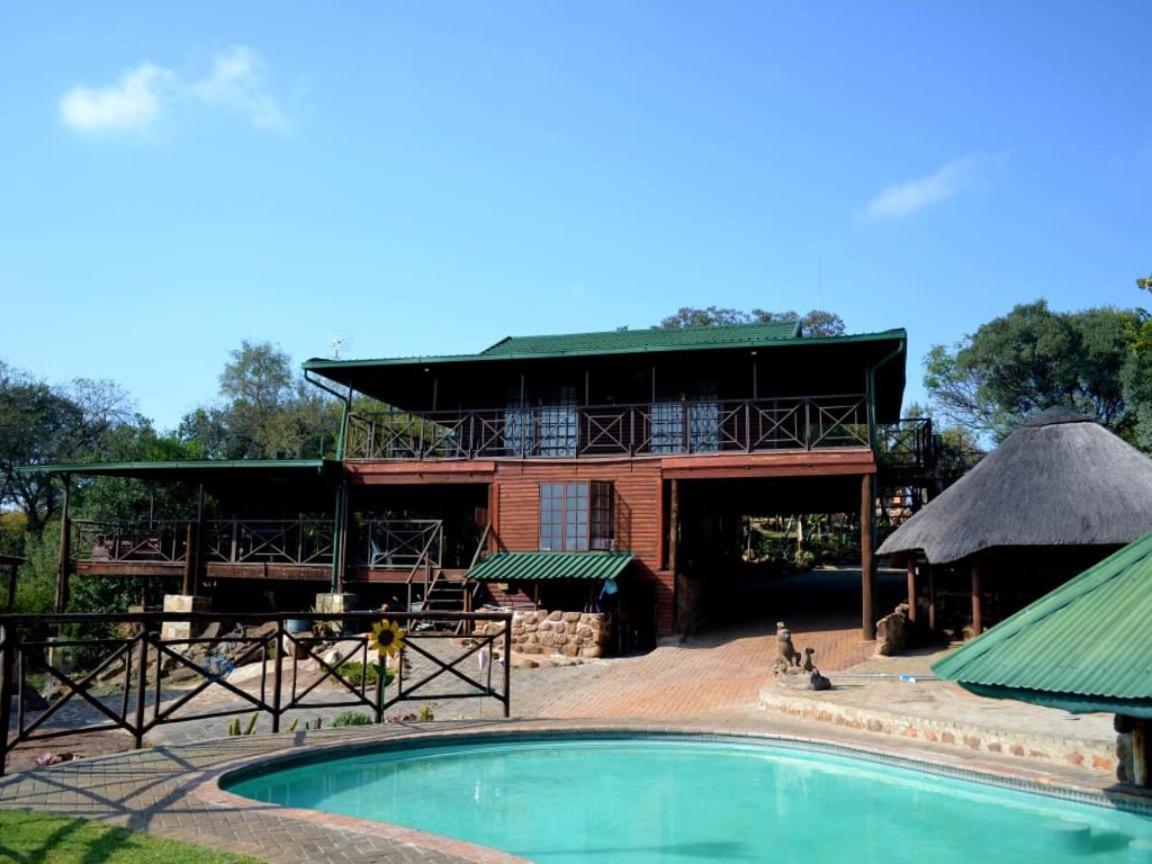 Thandabantu Game Lodge Roossenekal Luaran gambar